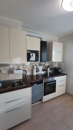 2-к. квартира, 52 м², 2/5 эт.