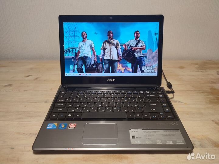 Компактный ноутбук acer