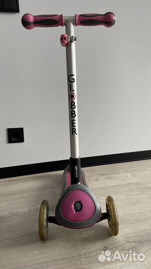 Самокат трехколесный globber