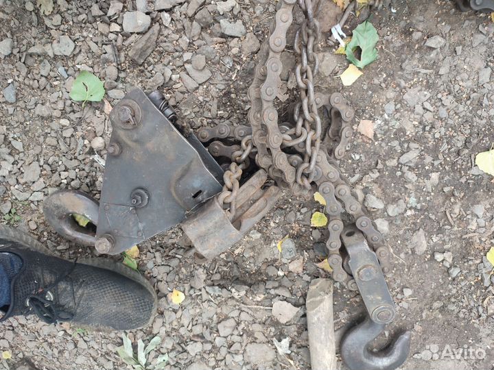 Лебедка ручная червячная