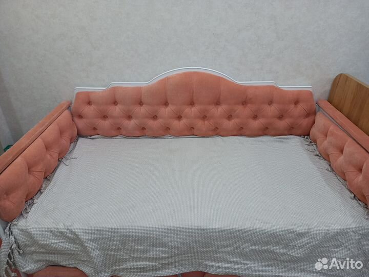 Детская кроватка с матрасом, 160*80