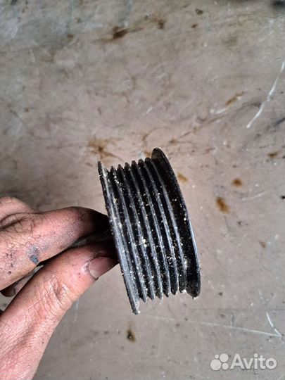 Ролик ремня на Porsche Cayenne