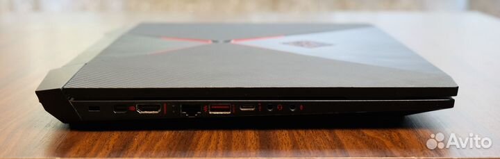 Игровой ноутбук HP omen 15 (i7-7700HQ,GTX 1050 TI)