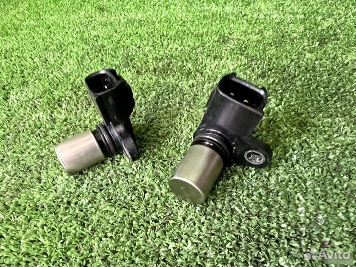 Датчик положения распредвала Toyota Land Cruiser