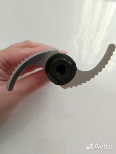 Запчасти к блендеру Philips HR1372