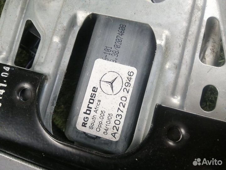 Стеклоподъемник передний левый Mercedes-Benz