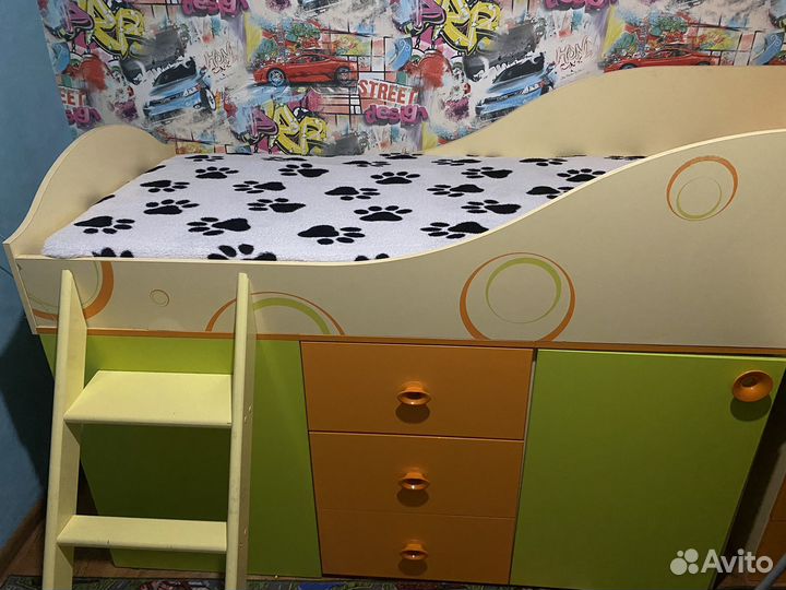 Кровать детская