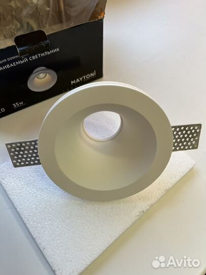 Встраиваемый светильник maytoni Gyps DL002-1-01-W