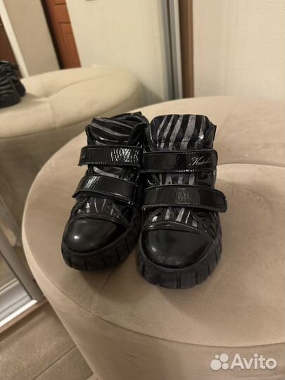 Ботинки демисезонные для девочки 30 размер