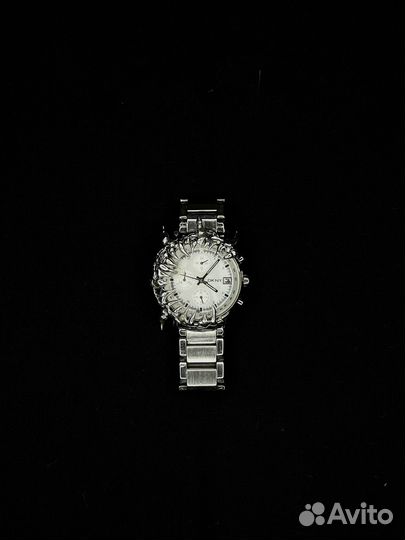 Кастомные наручные часы dkny