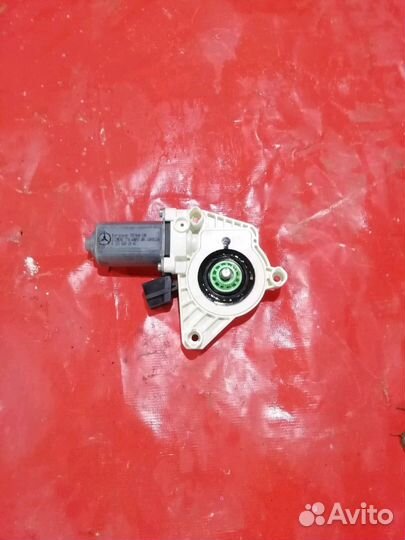 Моторчик стеклоподъемника задний Mercedes W221 S