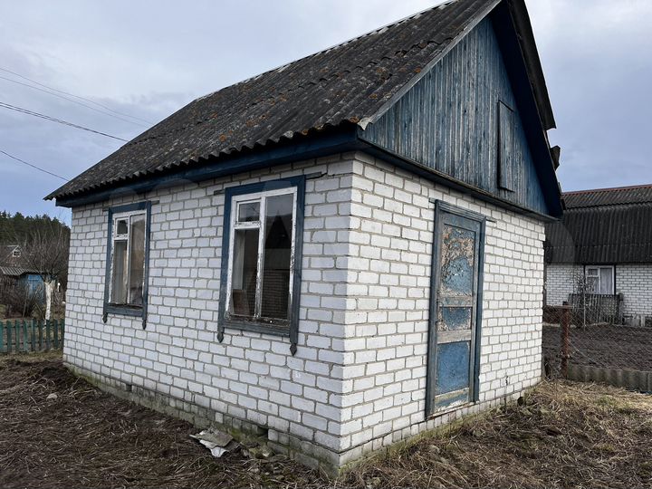 Дача 17,1 м² на участке 4 сот.