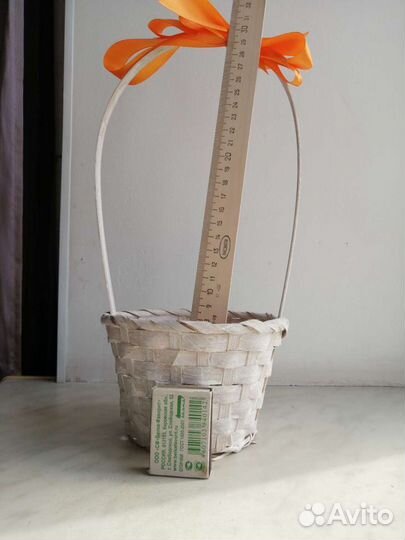 Плетеная корзинка