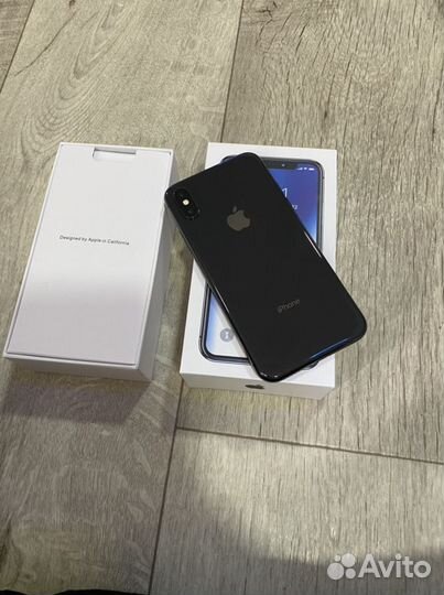 Телефон iPhone X 64 gb черный