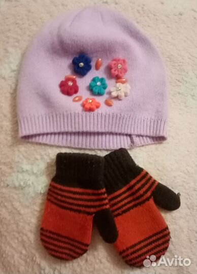 Шапка на осень с варежками