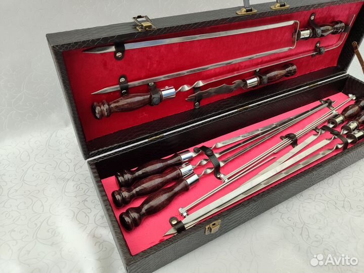 Шашлычный набор подарочный люкс в чемодане