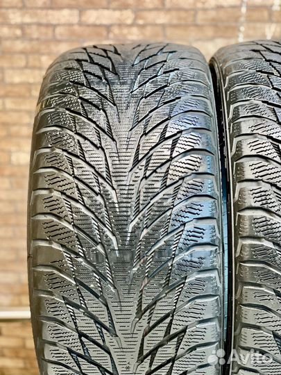 Nokian Tyres Hakkapeliitta R2 255/40 R19