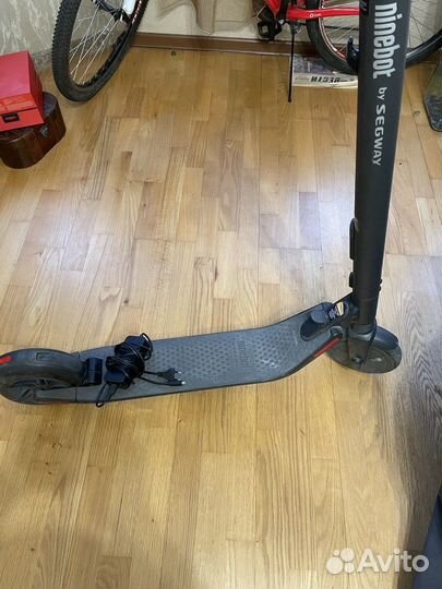 Электросамокат Ninebot Kickscooter ES2