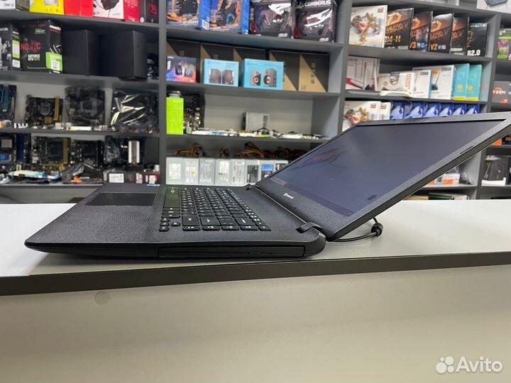 Ноутбук офисный 15.6