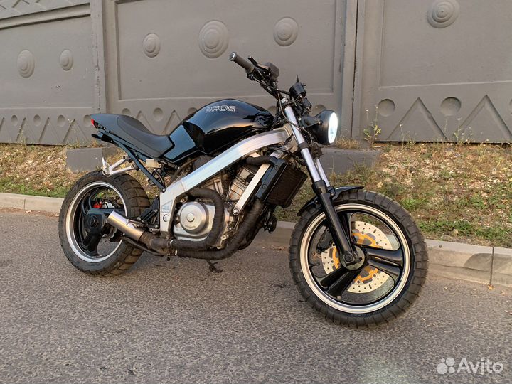 Honda bros nt400 scrambler