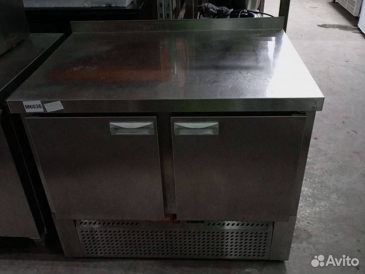 Холодильный стол