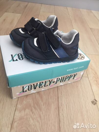 Кроссовки детские