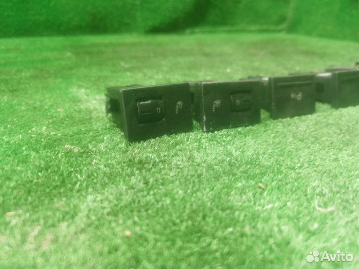 Кнопка Volkswagen Touareg I 2.5 TDI 2005