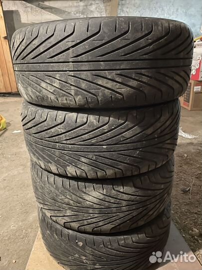Triangle TR968 215/45 R17