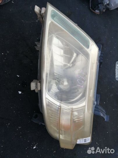 Фара передняя левая Nissan Serena C25 2005