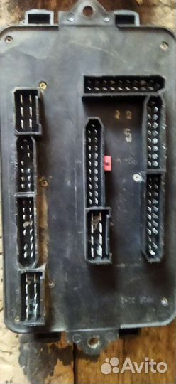 Блок предохранителей 2114