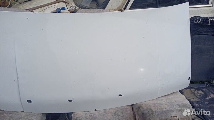 Капот на газель старого образца