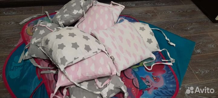 Бортики в кроватку