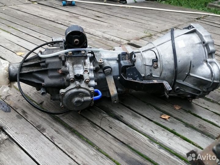 МКПП на Nissan atlas