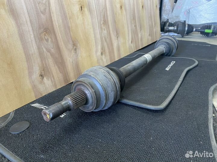 Полуось задняя Mercedes Benz W166 A1663501110