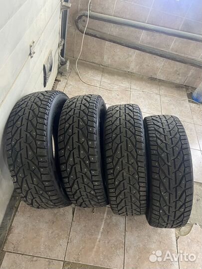 Kormoran Stud 2 205/60 R16
