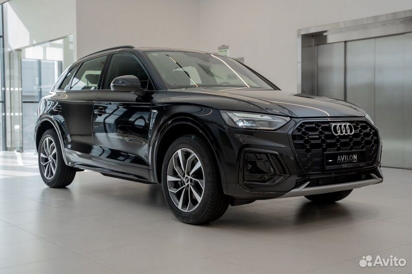 Audi Q5L 2.0 AMT, 2024