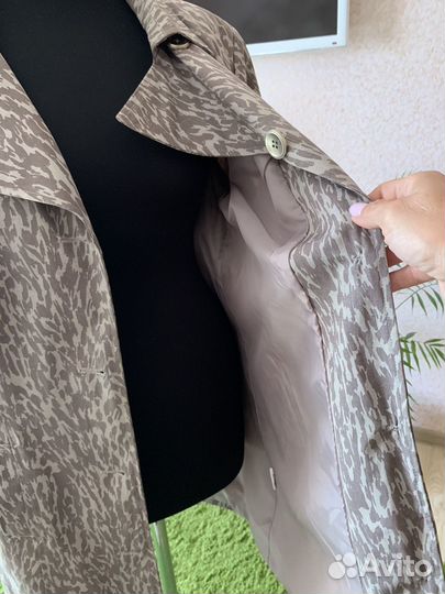 Плащ женский