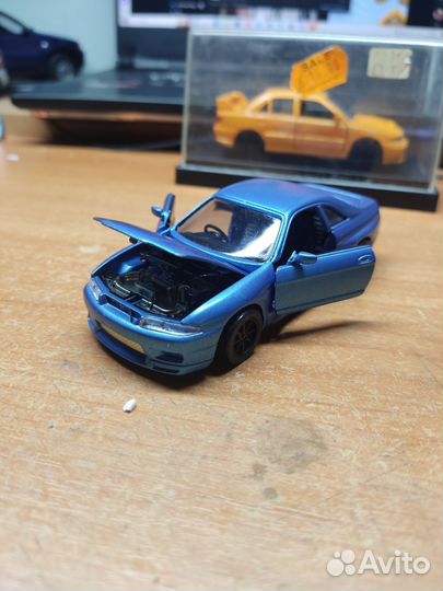 Модель автомобиля nissan skylline GTR Mtech