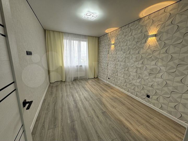 2-к. квартира, 50 м², 8/9 эт.