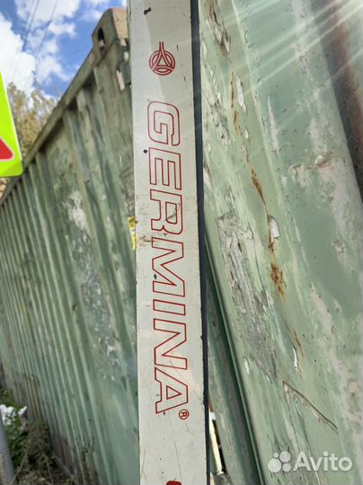 Лыжи беговые(палки, лыжи)