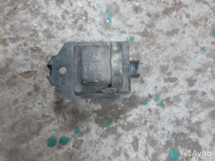 Резистор вентилятора охлаждения renault logan