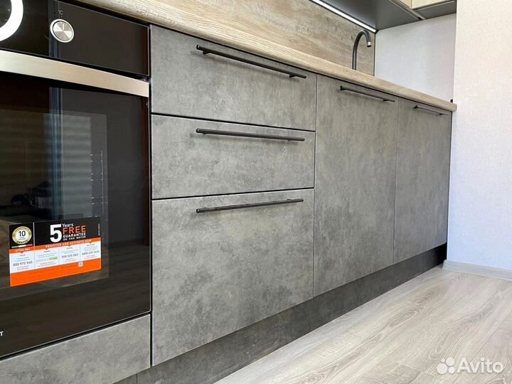 Кухонный гарнитур 