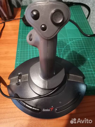 Джойстик Genius F23 USB