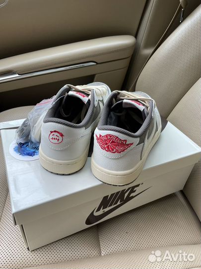 Nike Air Jordan 1 low Travis Scott Reverse Mocha