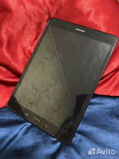 Samsung Galaxy tab A (9.7 дюймов)