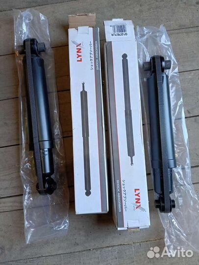 Продам задние амортизаторы на ниссан кашкай