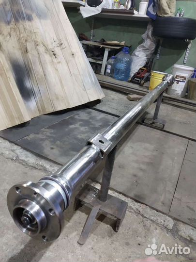 Балка,ось для легкового прицепа