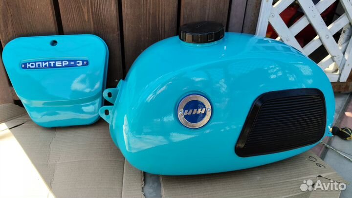 Эмблема. Шильдик на иж Юпитер 3