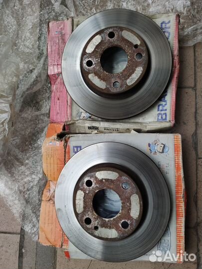 Mazda 323F BA запчасти бу, и Новые