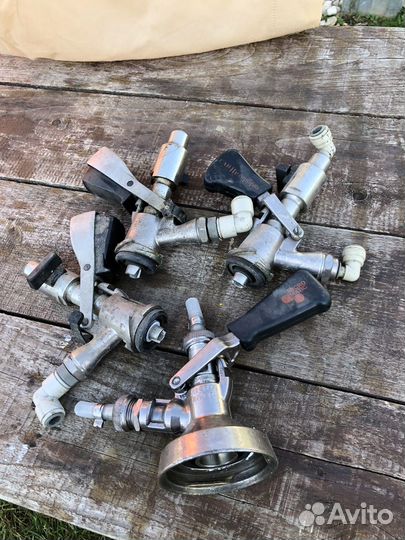 Головка заборная для кег